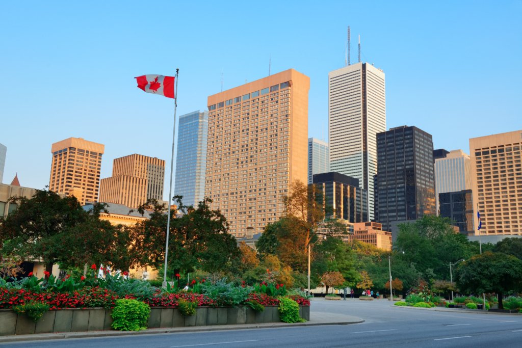 10 biggest commercial real estate companies in Canada,